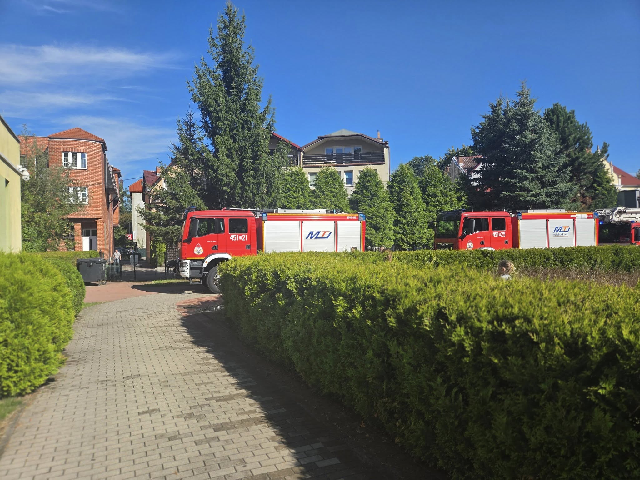 546715987_806947368700737_7055192575534719876_n