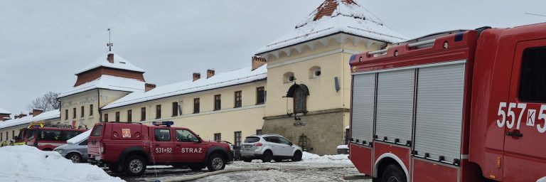 Strażacy z Wadowic cwiczyli na terenie Klasztoru