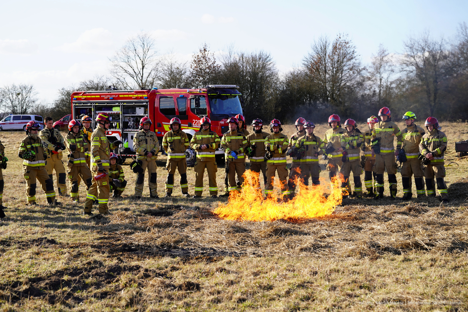 a9ef237a-64e0-420b-bf59-68bf9da4f3e4