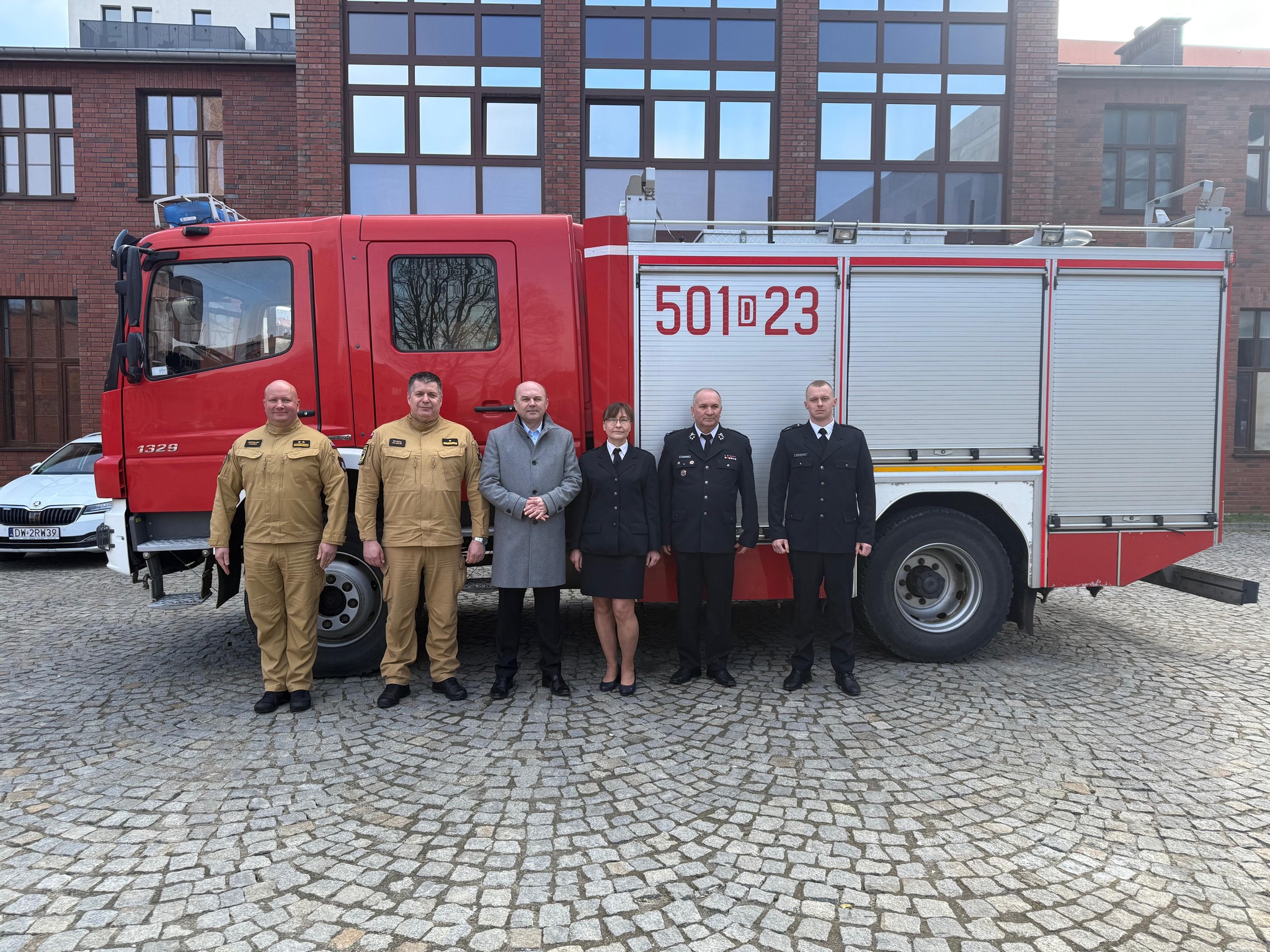 660989292_1244570921112734_3780750878429079360_n