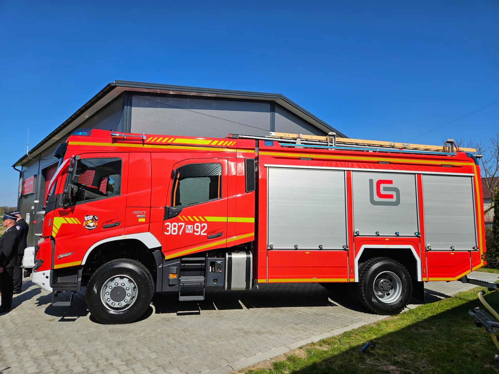 672342085_856189457519221_2599872886929147860_n