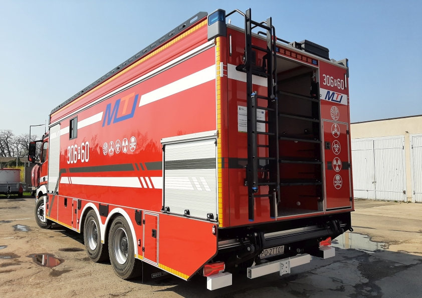 0004