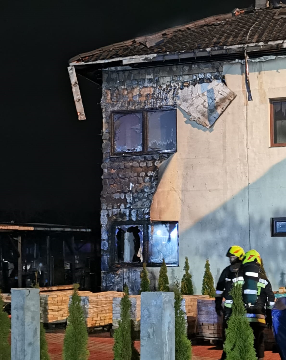 Pożar remizy w Radziejowie. Płonął budynek PSP