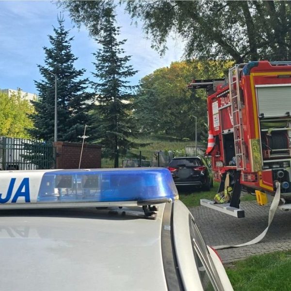 Pożar domu dziecka w Elblągu. Strażacy interweniowali w placówce przy ul. Mazurskiej. Ewakuowano około 30 osób, nikt nie został poszkodowany.