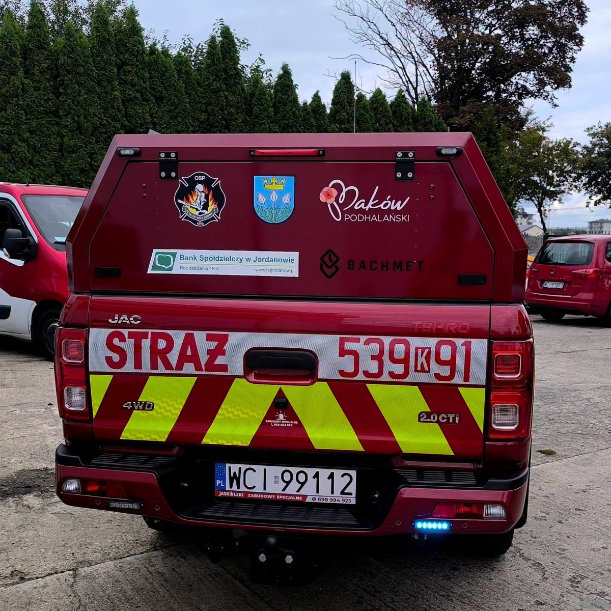 Nowy wóz strażaków OSP Maków Dolny już w jednostce