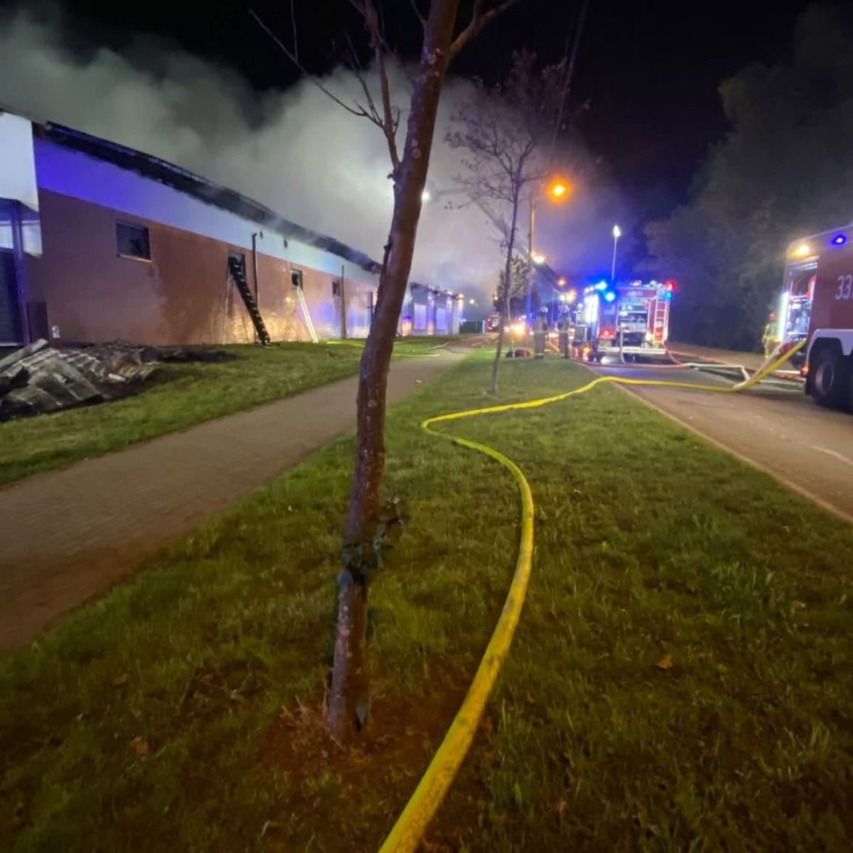 Pożar Biedronki. 80 strażaków w akcji w Jastrzębiu-Zdroju